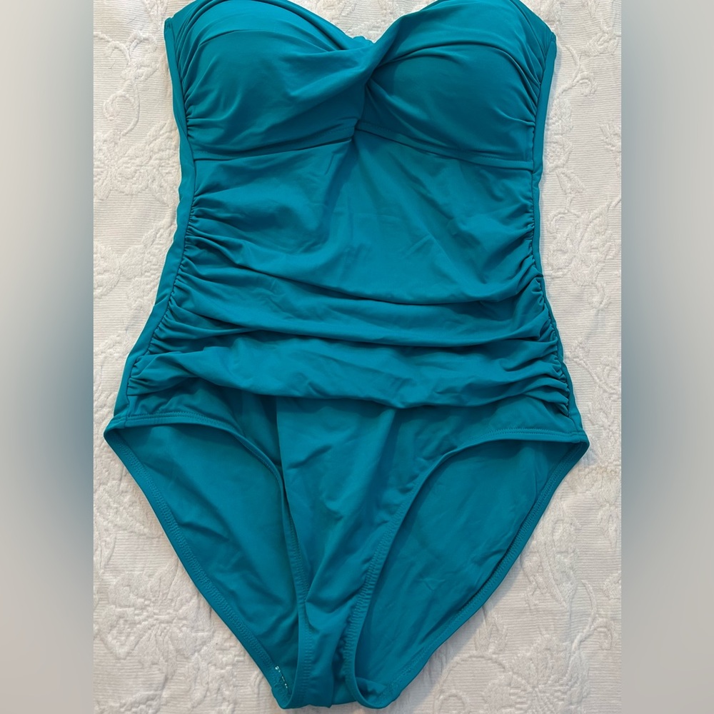 Anne cole turquoise one piece swim suit